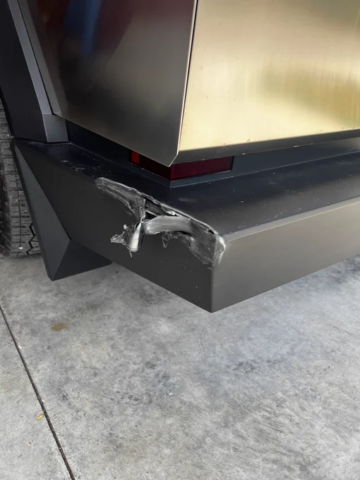 Hit and run damage. Cybertruck
