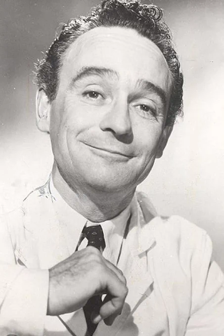 Carry On star Kenneth Connors born on this day.