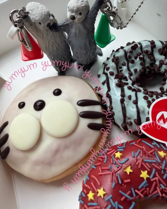ちびメイキラ🦦🦦と、アザラシ🦭ドーナツ🍩