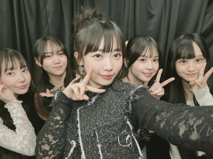 るかの1人芝居は観ていても今回は特に話が難しそうだったけど、堂々と役になってお芝居しているのをみてやっぱり凄いなと思いました！

みらの1人芝居はみらの個性良さが凄い伝わってくるお芝居で観ていて飽きないし楽しかったです！

あんまりネタバレになるから言えないけど最後の5人芝居はそれぞれのキャラが途中から爆発してて面白かったです！！