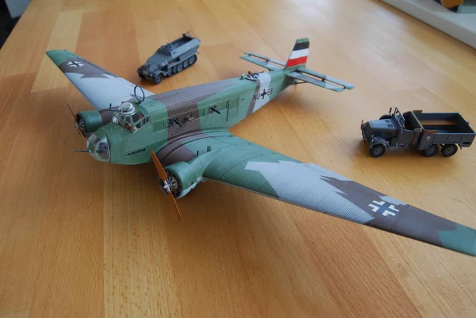 Italeri Luftwaffe Junkers Ju52/2m 1/72 scale model