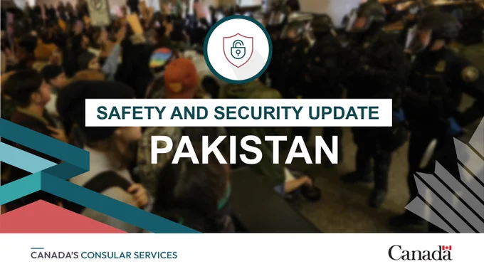 Blurred crowd scene with police officers. Text: Safety and security update - Pakistan. Logos: Canada's consular services and Canada wordmark.
