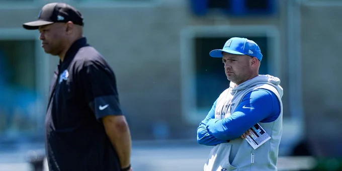 Detroit Lions OC Drew Petzing shares first impressions of weapons