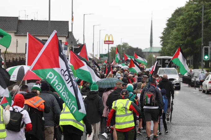 Photo by Mal McCann Palestine march in Lurgan