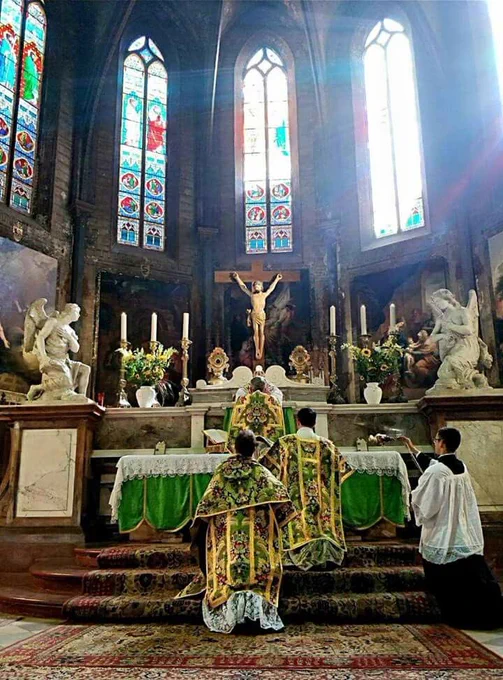 Źródło: Pray The Rosary / X, https://x.com/PrayTheRosary12/status/1961168345291788328