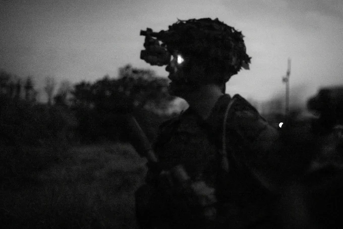 Soldiers with 2-27 IN, 3rd MBCT, 25th Infantry Division, conducted a platoon night blank-fire exercise during Salaknib 26 at Fort Magsaysay, Philippines.