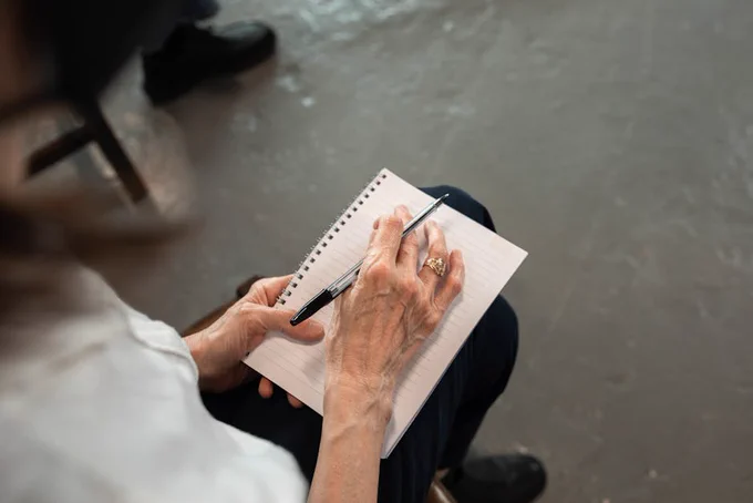 Effective Outlining Techniques for Writers: Examples and Expert Resources | by Rachel Thompson @RachelintheOC aka @BadRedheadMedia https://badredheadmediallc.substack.com/p/5-effective-outlining-techniques

If you’re new to writing, the outlining process can feel overwhelming. 

 #MondayBlogs 