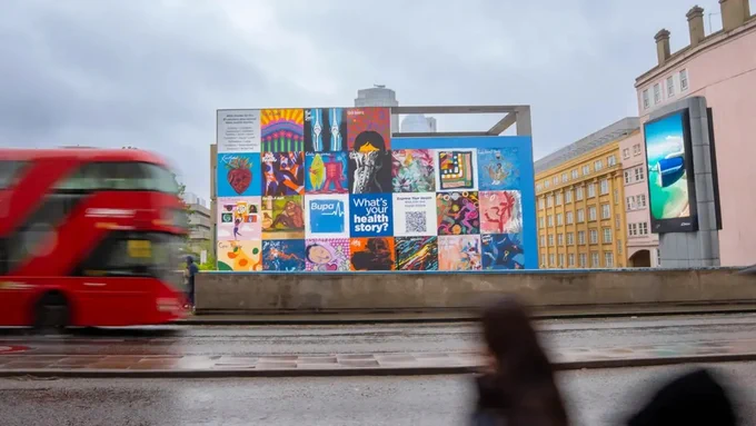 A photo of the mural on Waterloo bridge 