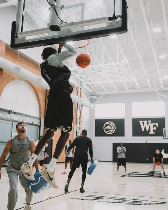 Ring Nyeri dunking