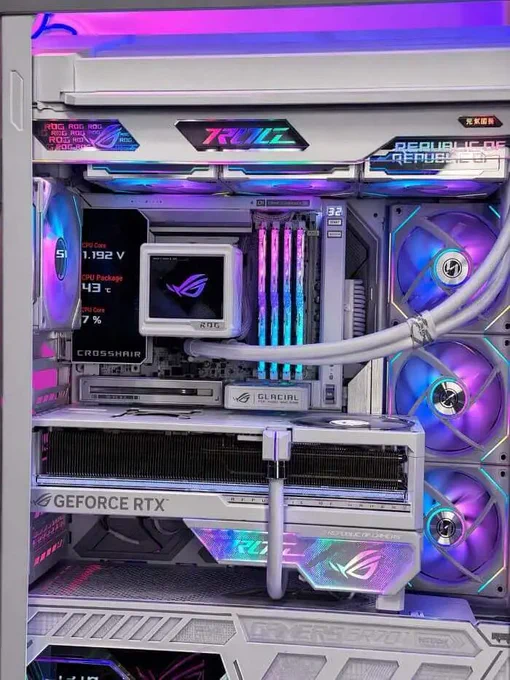 RGB gaming PC with multiple RAM sticks and RTX GPU, highlighting memory configuration, performance setup, and optimal RAM usage for modern gaming builds.