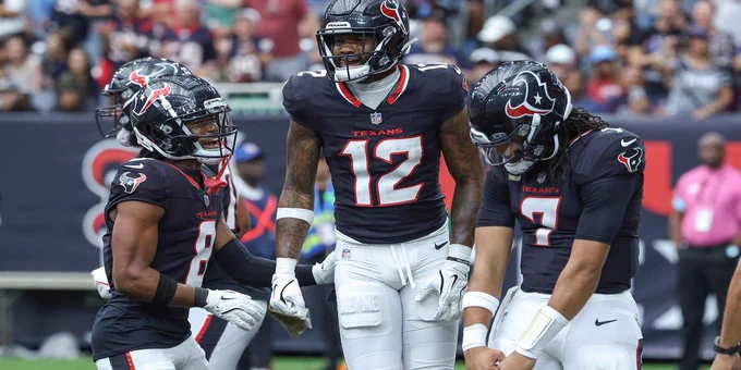 Sports Illustrated gives a respectable grade on Texans' offensive triplets for 2026