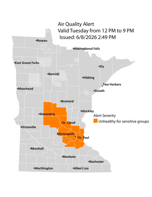A map of Minnesota with the area around the Twin Cities and St. Cloud highlighted orange to indicate air quality that is unhealthy for sensitive groups.