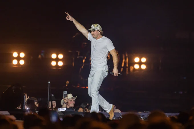 Morgan Wallen on stage