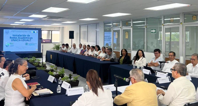 La Unión de Universidades de América Latina y el Caribe (UDUALC) y la Benemérita Universidad Autónoma de Chiapas (UNACH) formalizaron la instalación de la Red Internacional de Movilidad Humana y Migraciones y la Red Latinoamericana y Caribeña de Ciencias Ambientales y Cambio Climático, con lo que consolidan la cooperación académica regional en temas sustanciales.