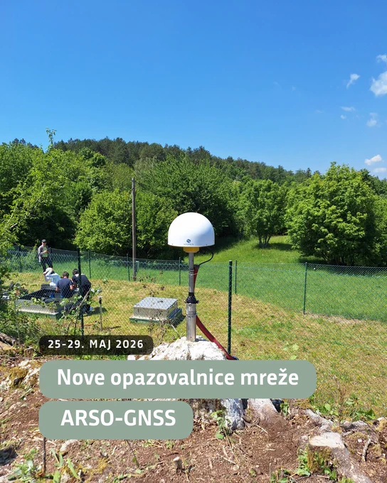 Nova GNSS antena ob potresni opazovalnici Skadanščina.