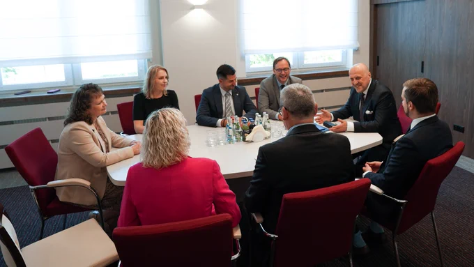 Spotkanie inaugurujące współpracę GUS i KZN