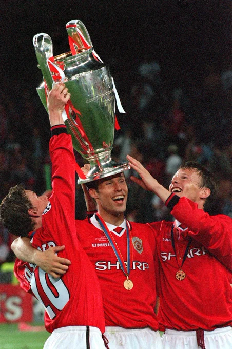 Ronny Johnsen celebrates the 1999 Champions League win with Ole Gunnar Solskjaer and Teddy Sheringham.