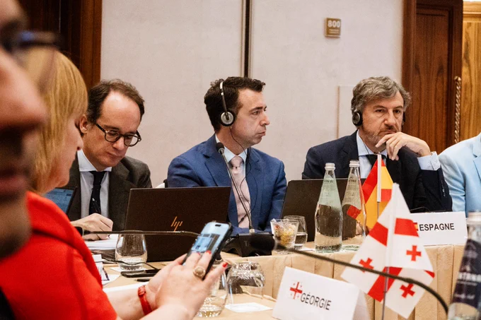 De izda. a dcha.: Juan Gómez-Riesco, José Carmelo Llopis e Isidoro Calvo.