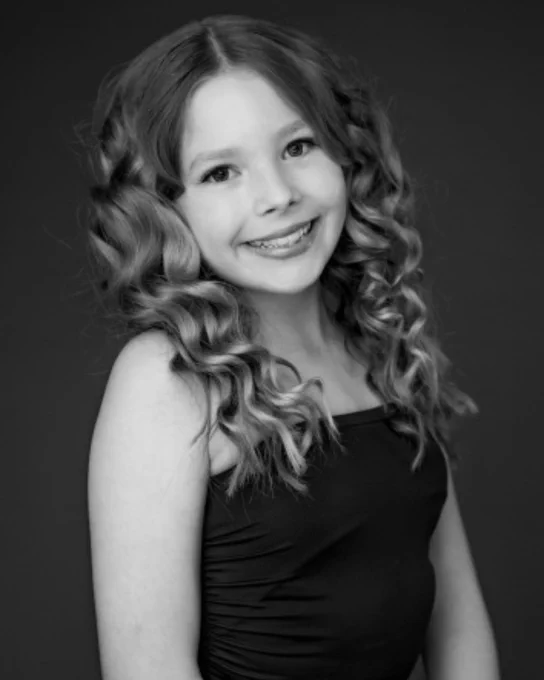 Child Model Sophie 
#modeldirect 