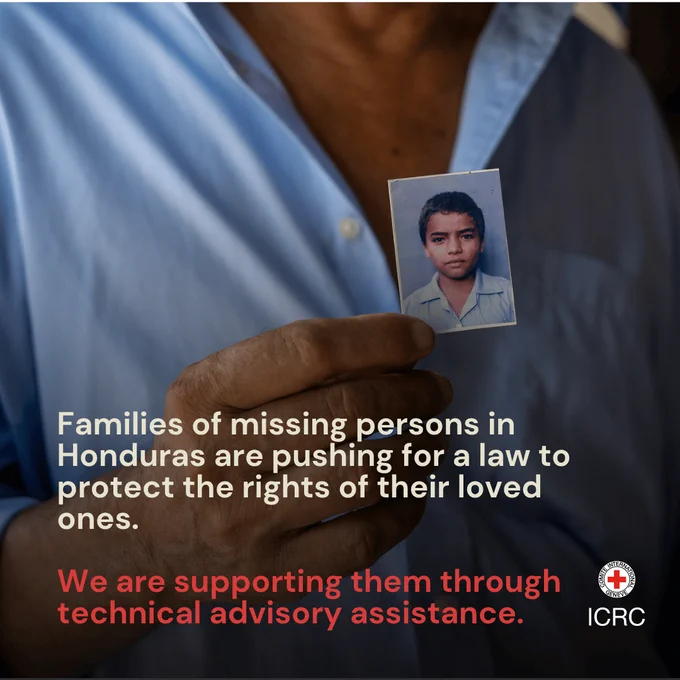 Families of missing persons in Honduras are pushing for a law to protect the rights of their loved ones.  We are supporting them through technical advisory assistance.