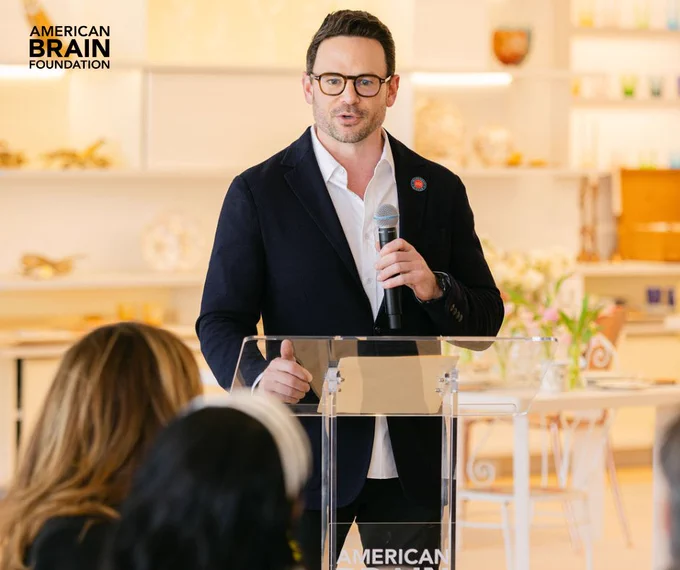 Sean Sansiveri, Chair of the American Brain Foundation Board of Directors, delivered remarks about the importance of investing in brain research.