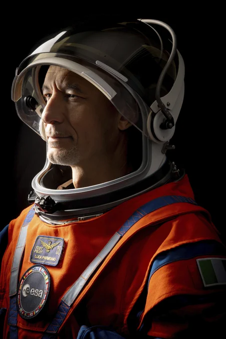 Luca Parmitano in his Artemis flight suit. Credit: NASA