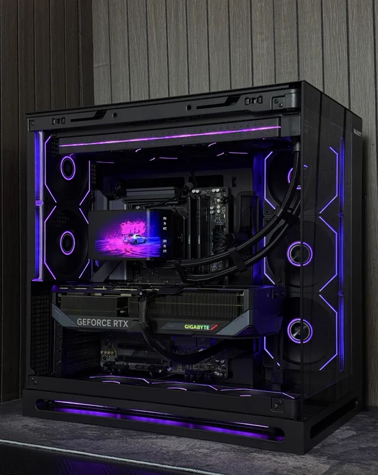 Ryzen 7 7800x3d 
Gigabyte RTX 5070 TI 16GB Gaming OC 
Gigabyte X870 Eagle Wifi 7
DDR5 G.Skill X5 Flare 6000mhz cl36 16x2 
XPG 2TB Gen 4 
Thermalright Wonder Vision 360mm
Majesty 1000w Gold 
Majesty Falcon Case