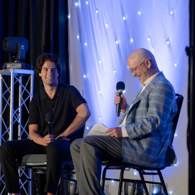 Photo of Luke Evangelista doing a Q   A session at the Middle Tennessee High School Sports Awards