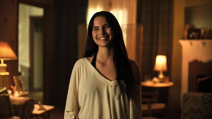 Also nikki from obsession, but smiling widely