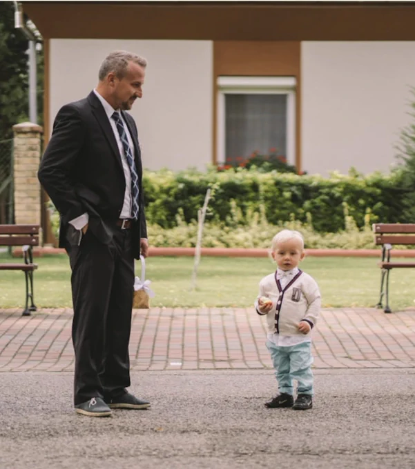 🔵 Why Becoming Grandpa Is a Complete Life Reboot | @WorkedForMeBook https://seizingopportunitydaily.substack.com/p/why-becoming-grandpa-is-like-getting  

Our family was blessed with our first grandchild just over 9 months ago. John Jeffrey – named after both my son-in-law’s late father and me. His street name is Johnny.

#Family