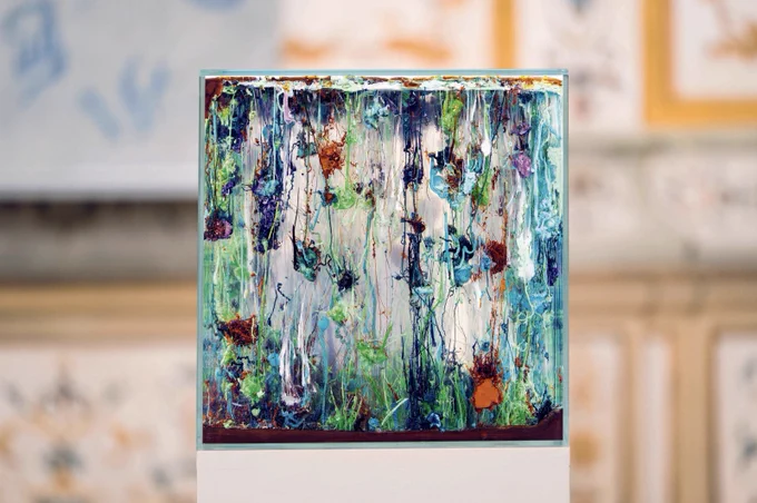 Agnieszka Kurant
Chemical Garden, 2021/2025
Sodium silicate, copper, nickel, cobalt, chromium, manganese, iron, zinc salts
55 1/2 x 11 3/4 x 11 3/4 in. (141 x 30 x 30 cm)