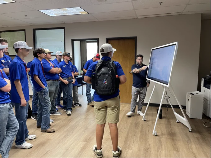 TxGIO staff presenting the TxGIO DataHub to Texas 4-H Water Ambassadors.