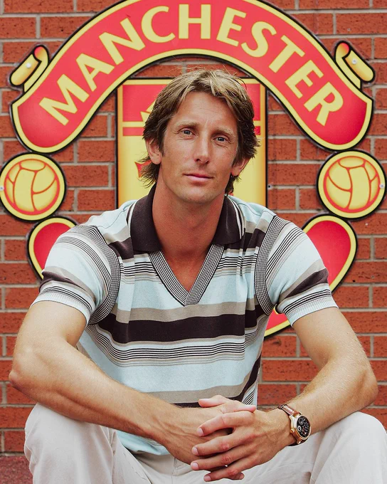 Edwin van der Sar pictured on his signing day at Old Trafford in June 2005!