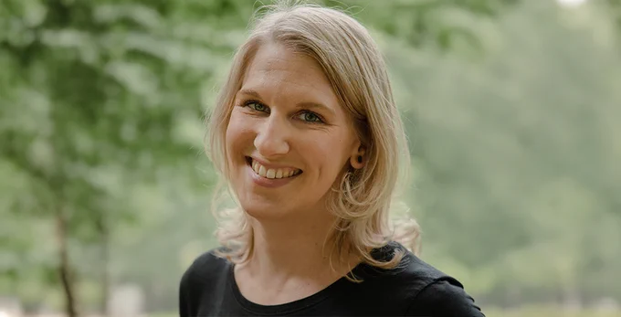 Headshot of Juliane Schröter 