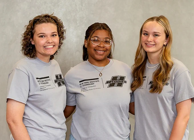 Lainey Morrison, Olivia Speech, and Madison Howard.