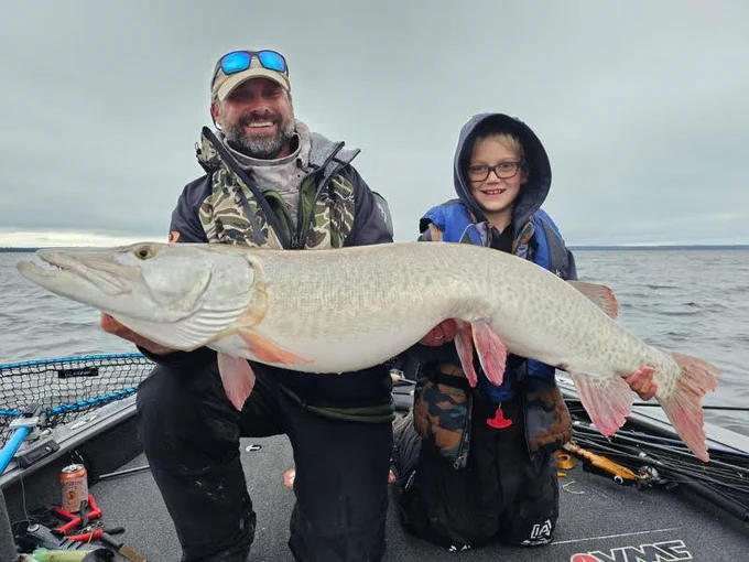 Big muskellunge caught on Eagle Lake in Northwestern Ontario.