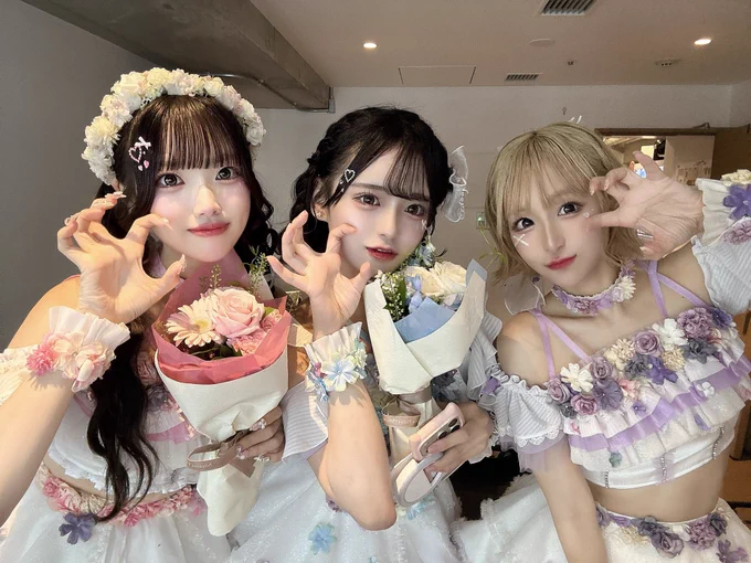 ドリモン新体制モンボありがとう💎
みゆゆんとせららが加わった新体制ドリモンよろしくね✨
寂しいお別れもあるけどこうして素敵な出会いもある🌸
ドリモンを更に大きく出来るように皆で頑張っていきたいな💎ついてきてね🫶