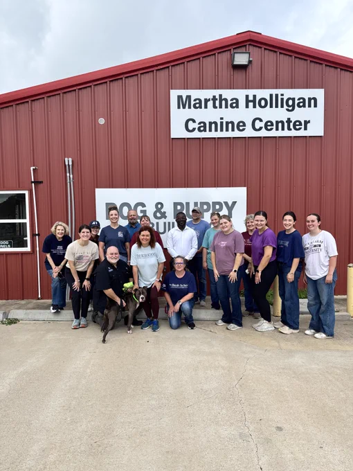 Group photo from Monday's volunteer event