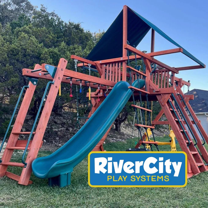 Supreme Playcenter with Monkey Bars