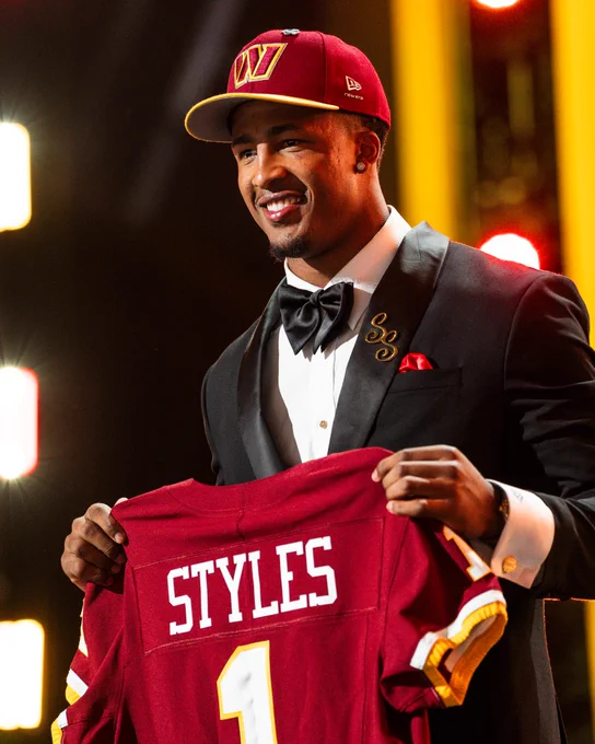 Photo of Sonny Styles on stage at the Draft in Pittsburgh.