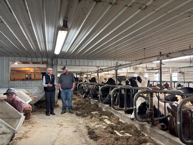 Gov. Evers tours dairy barn