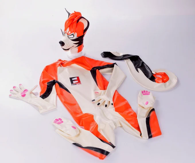 custom made latex suit made by FORFUN Bangkok.