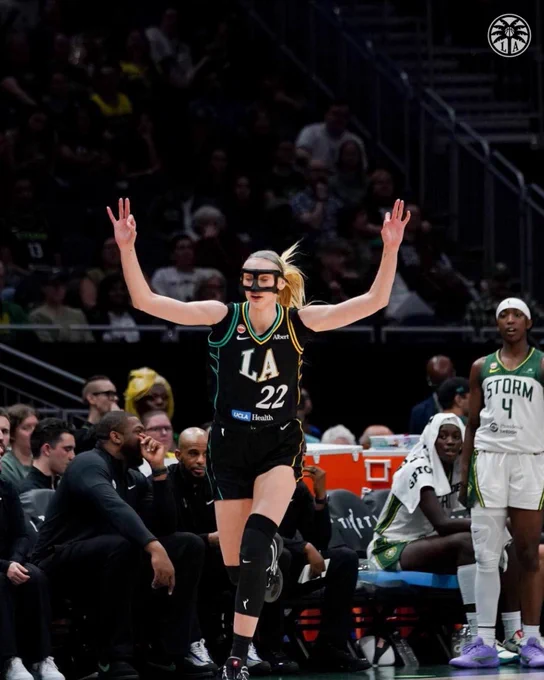 Cameron Brink celebrating a three