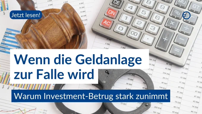 Das Bild zeigt einen Taschenrechner, einen Holzhammer wie im Gericht und Handschellen, die auf Papier mit Zahlen und Daten liegen.