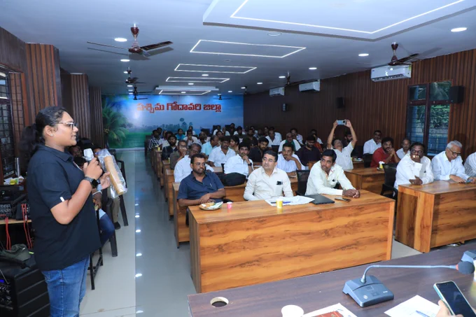 Co-Founder | Crunchy Cupz ☕🍪
Drink Tea & Eat Your Cup! 🌱
Eco-Friendly Edible Tea Cups ♻️
Building a Plastic-Free Future | MSME Startup | Rajahmundry