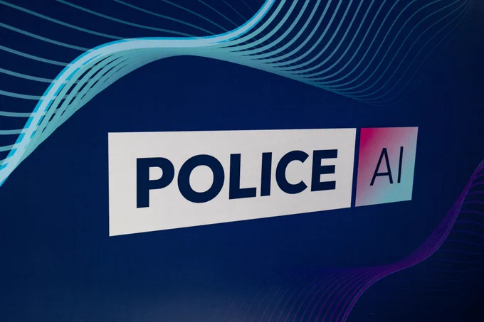 Image of the PoliceAI logo.