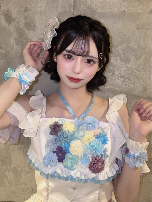 新体制お披露目ライブ、時間つくってきてくれたみなさんありがとうございました（т-т）🩵


緊張しすぎていたし、たくさん間違えたし、反省することばっかりだったけどお披露目とっっても楽しかったです💘✧
ここからもっともっと頑張って歴史あるドリモンに相応しい1人前のアイドルになれるようにがんばります𖦹 ·̫ 𖦹🩵 1人前になれるまでしばらくやさしく見守ってくれるとうれしいですᵕ̩̩ ⩊ ᵕ̩̩


わたしが覚え悪くて先輩方にたくさん迷惑かけたとおもうけどずっと優しくしてくれてとっても嬉しかったです😭😭😭😭右も左もわからずまだまだたくさんのこと助けてもらったりするとおもいますが、ドリモンを盛り上げていきたい気持ちだけはめちゃくちゃ大きいのでこれからも先輩方の背中追っかけてがんばります🩵

あらためて、中野せらのことを末永くよろしくお願いします。