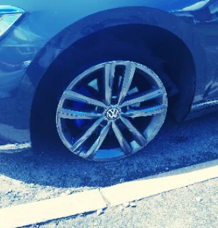 STUNG TYRE