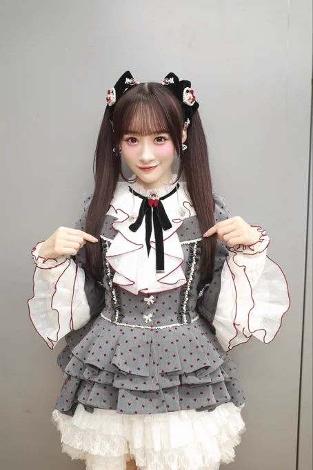 今日は高めストレートツインにしてみたよ♡