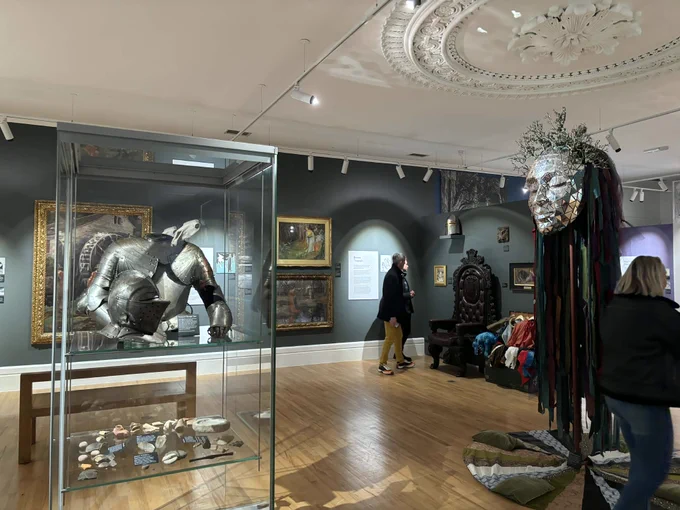 Drop into the library to see some of the designs we chose for our cards, including the ‘Happy Housewife’ series, or have a look on our website: https://morrablibrary.org.uk/hilda-quick-cards/